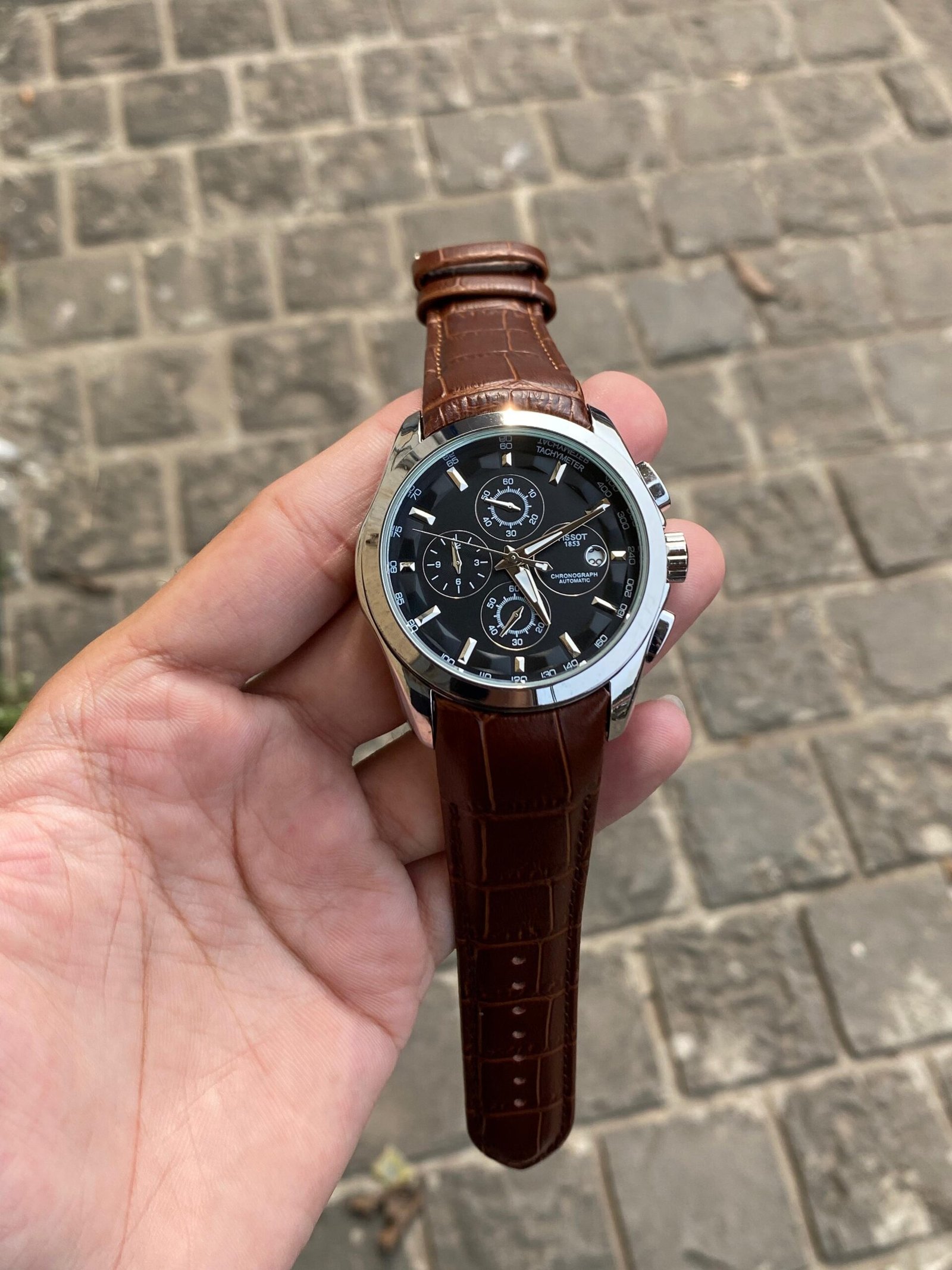 Luxury Chronograph Brown Leather Men’s Watch - Image 6