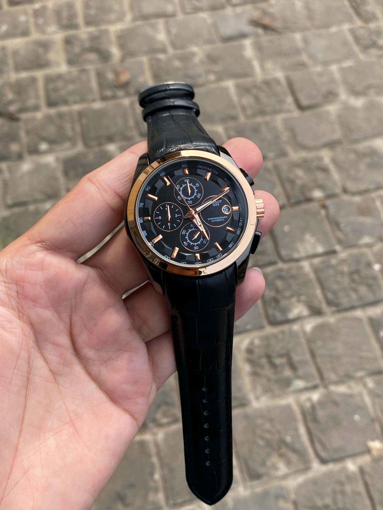 Luxury Chronograph Brown Leather Men’s Watch - Image 4