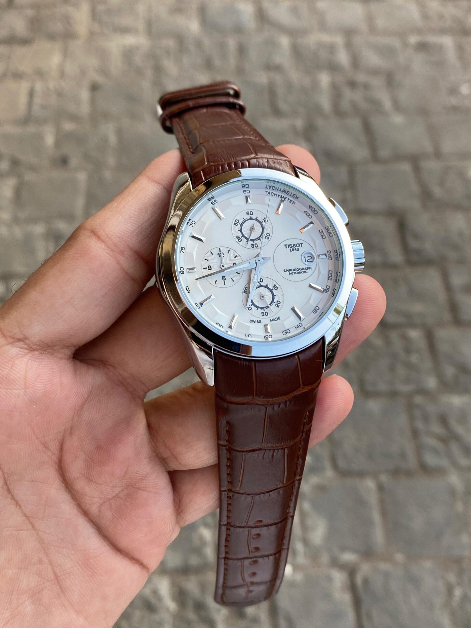 Luxury Chronograph Brown Leather Men’s Watch - Image 7