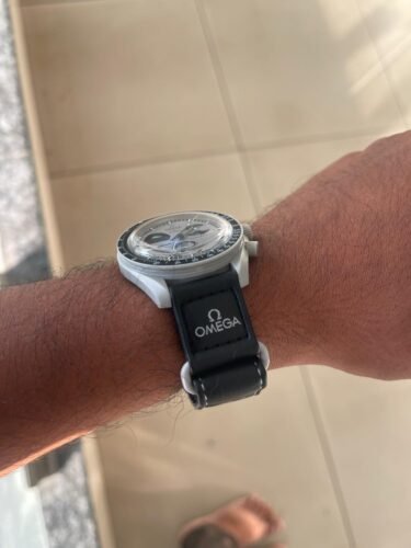 Omega Bioceramic Mission To Earthphase Grey photo review